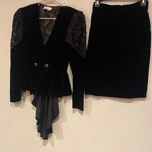 Zum Zum velvet vintage two piece peplum top and pencil skirt size 5-6
